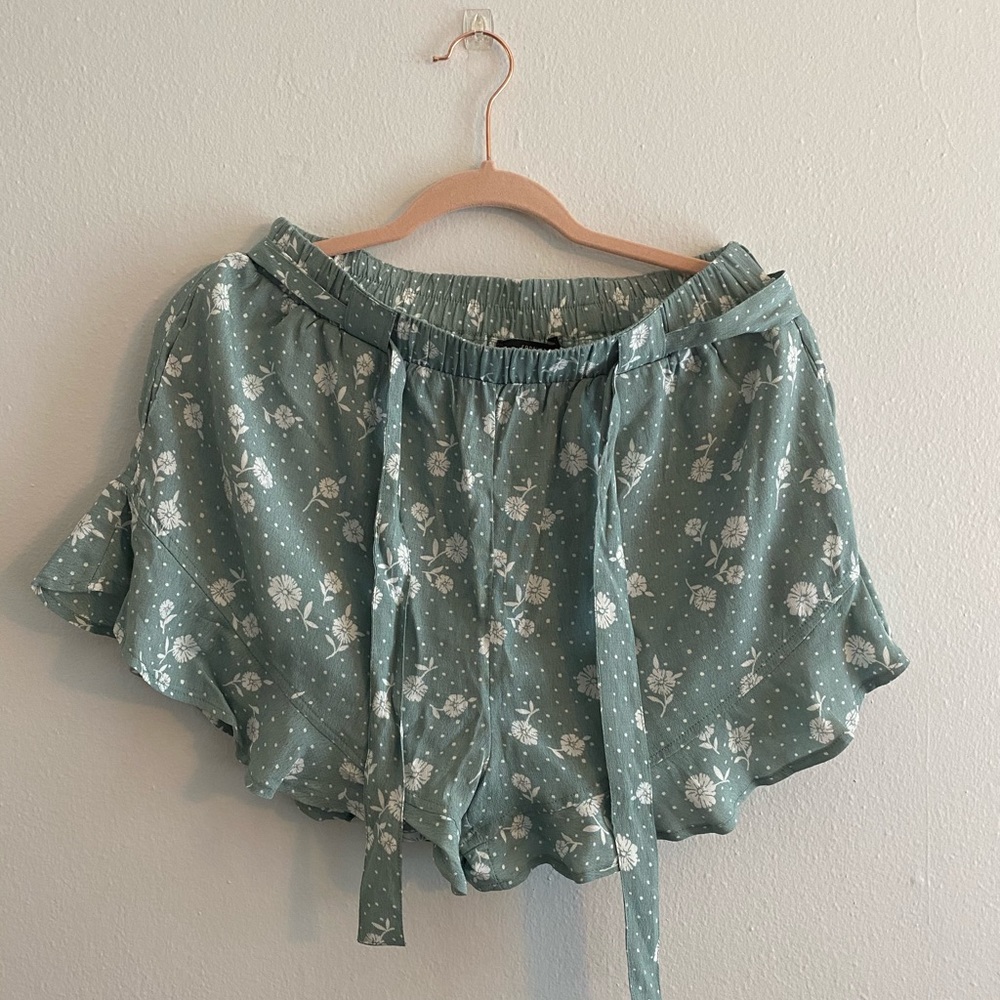 Floral Ruffle Shorts